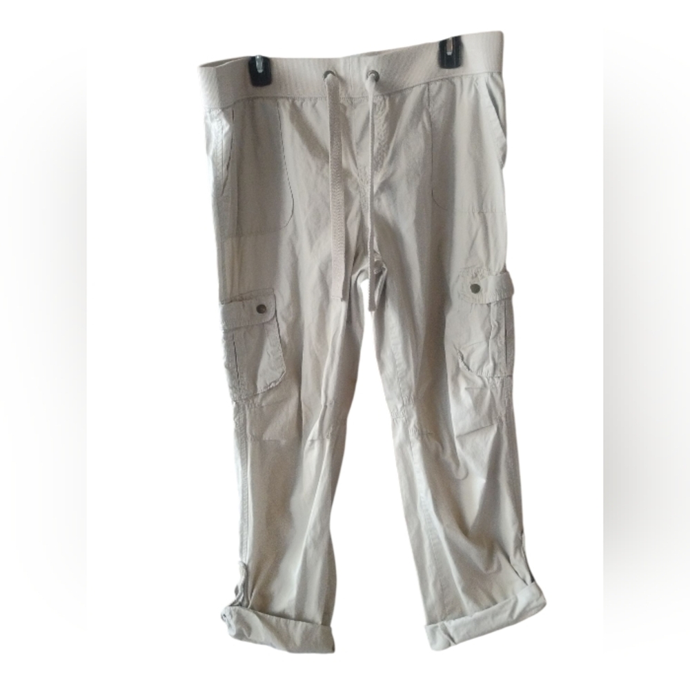 Kenneth Cole Reaction Women's Khaki Capri Cargo Pants Sz M